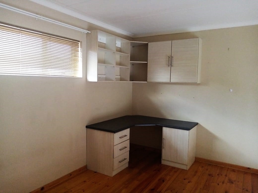 To Let 1 Bedroom Property for Rent in Windsor Park Eastern Cape